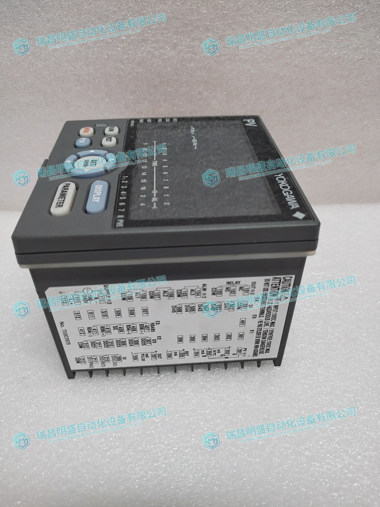 YOKOGAWA  UP55A-001-11-00  數字調節器 